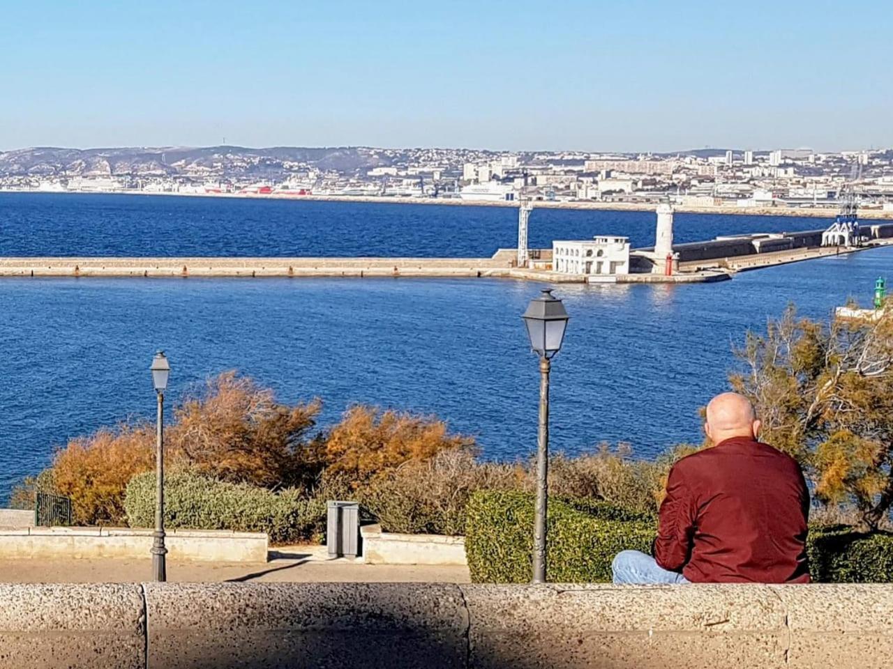 Charmante Escale Au Coeur Du Panier Pres Vieux Port Marseille Luaran gambar